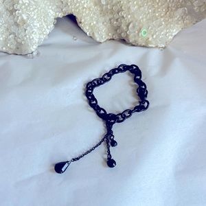Black‎ chain metal and crystal bracelet